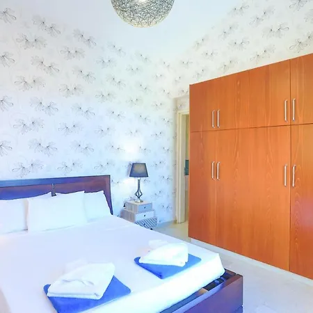 Serenity Mavroli